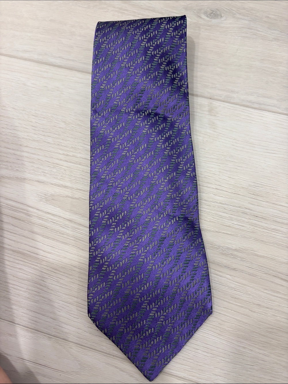 Charvet Purple Tie with Subtle Leaf Pattern